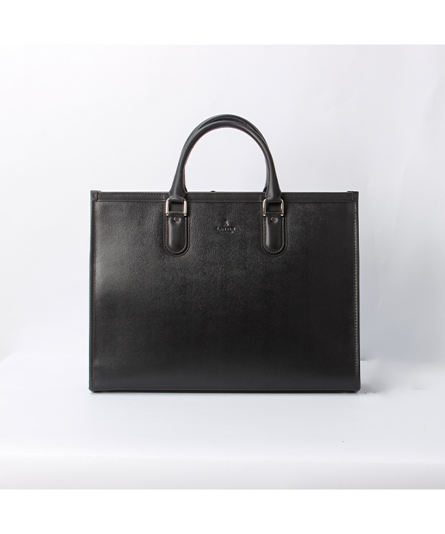 未使用 LANVIN トートバッグ 大容量 シボ革 レザー ブラック A4