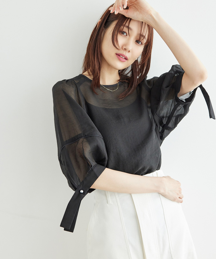 セール 50%OFF】【emur/エミュール】シアーフリルカフスブラウス