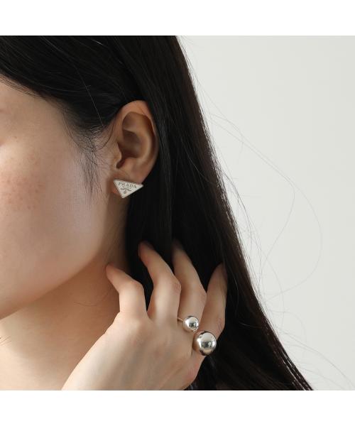 PRADA ピアス 1JO720 2DSP トライアングルロゴ (506220984 PRADA ピアス 1JO720 2DSP トライアングルロゴ (506220984