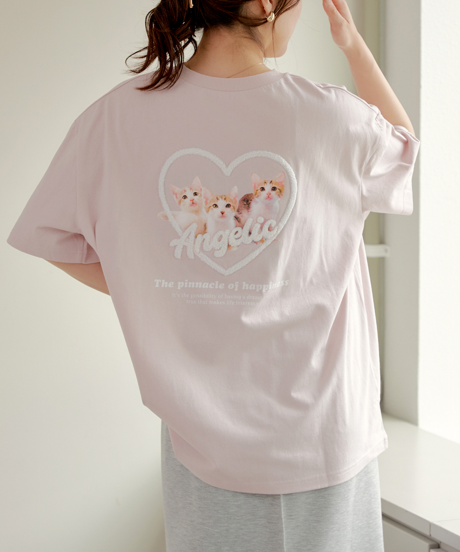 クーポン】ネコグラフィックT トップス Tシャツ ガーリー 春