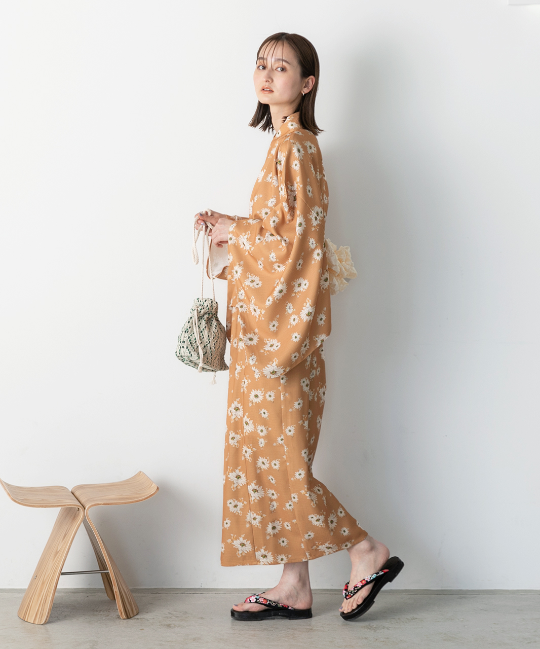 新品５点SET 　すぐに着用できます　153-165ｃｍ送料込みひまわり柄 レディース【高身長】 ひまわり柄浴衣3点セット（RagOut