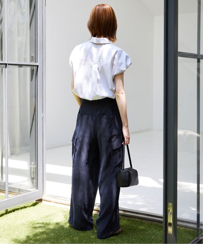 【新品同様】24SS SLOBE IENA キュプラ カーゴパンツ 38 新品同様】24SS SLOBE IENA キュプラ カーゴパンツ 38