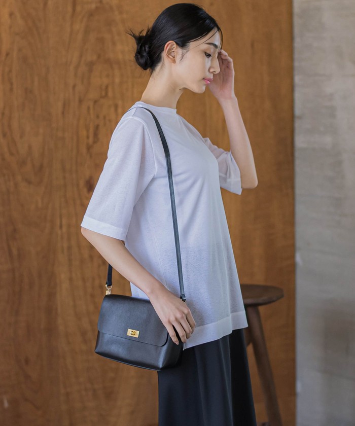 la.f...(大きいサイズ) / ラ・エフ(おおきいサイズ) 【大きいサイズ】シアーTシャツ≪洗濯機で洗える≫ セール】 【大きいサイズ】シアーTシャツ≪洗濯機で洗える