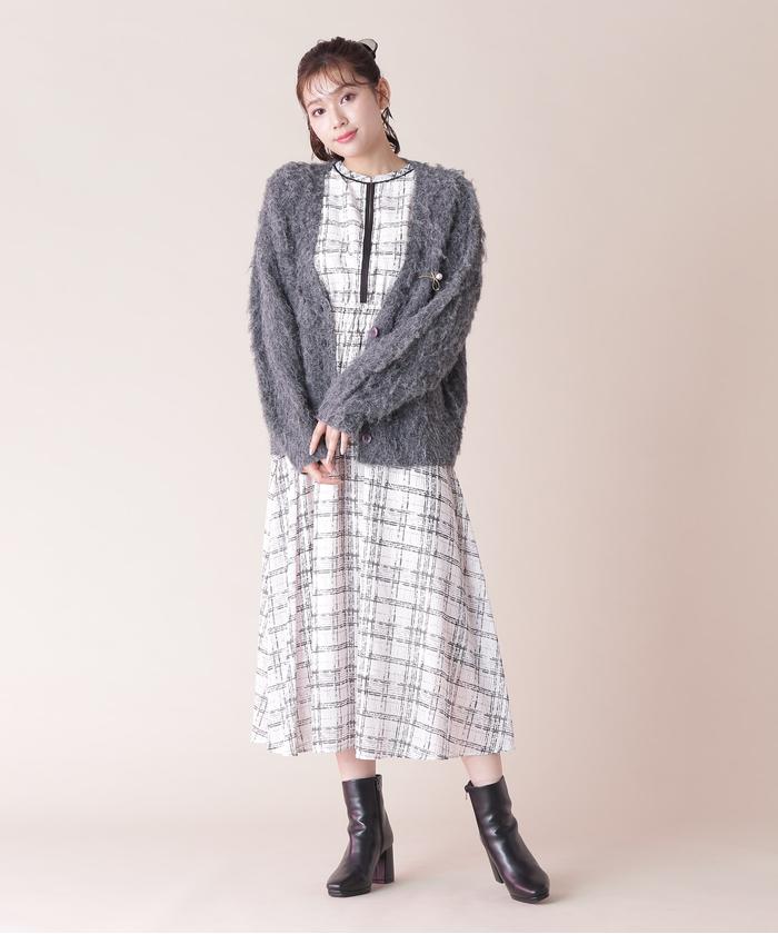 JILL by JILL STUART｜ブローチ付きエアリーニット | Rakuten
