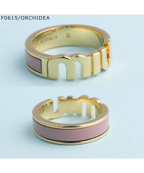 MIUMIU リング 5JA119 2F6T エナメルメタル ロゴ (506278196 MIUMIU リング 5JA119 2F6T エナメルメタル ロゴ (506278196
