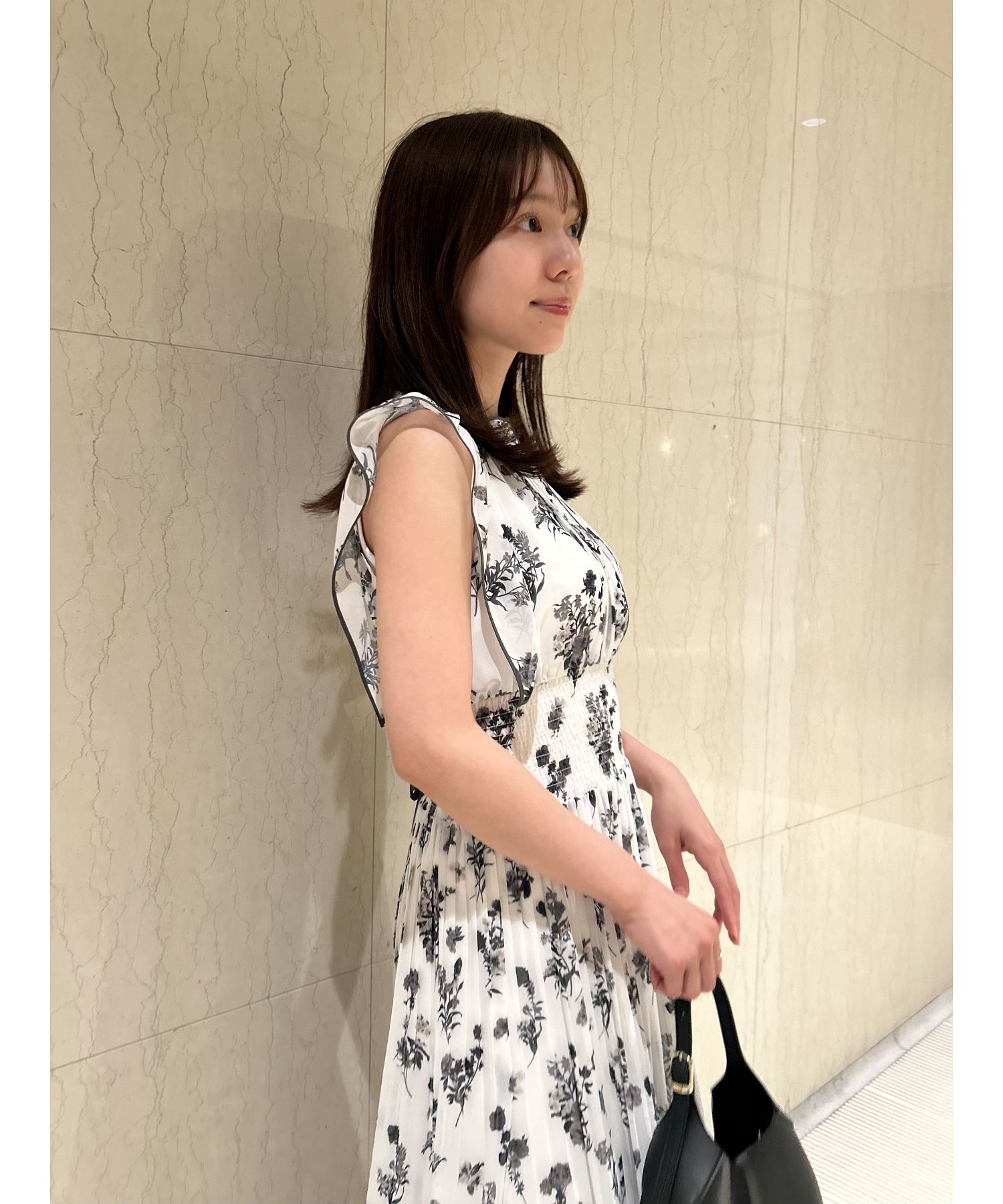 snidel スナイデル Sustainable バイカラープリーツワンピース スナイデル SNIDEL 【MAGASEEK/d fashion別注】【WEB限定サイズ