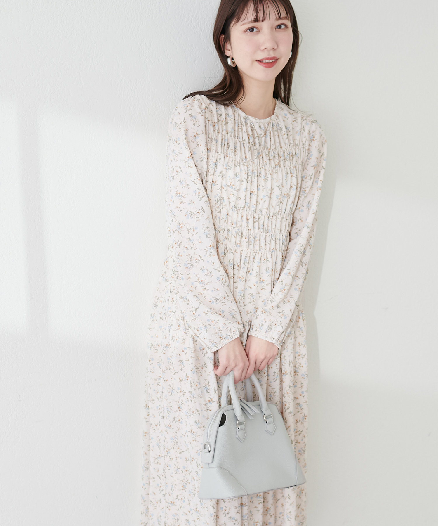 willfully 2wayアシメトリーシャーリングワンピ 2wayショルダーシャーリングワンピース-short & regular | 小柄