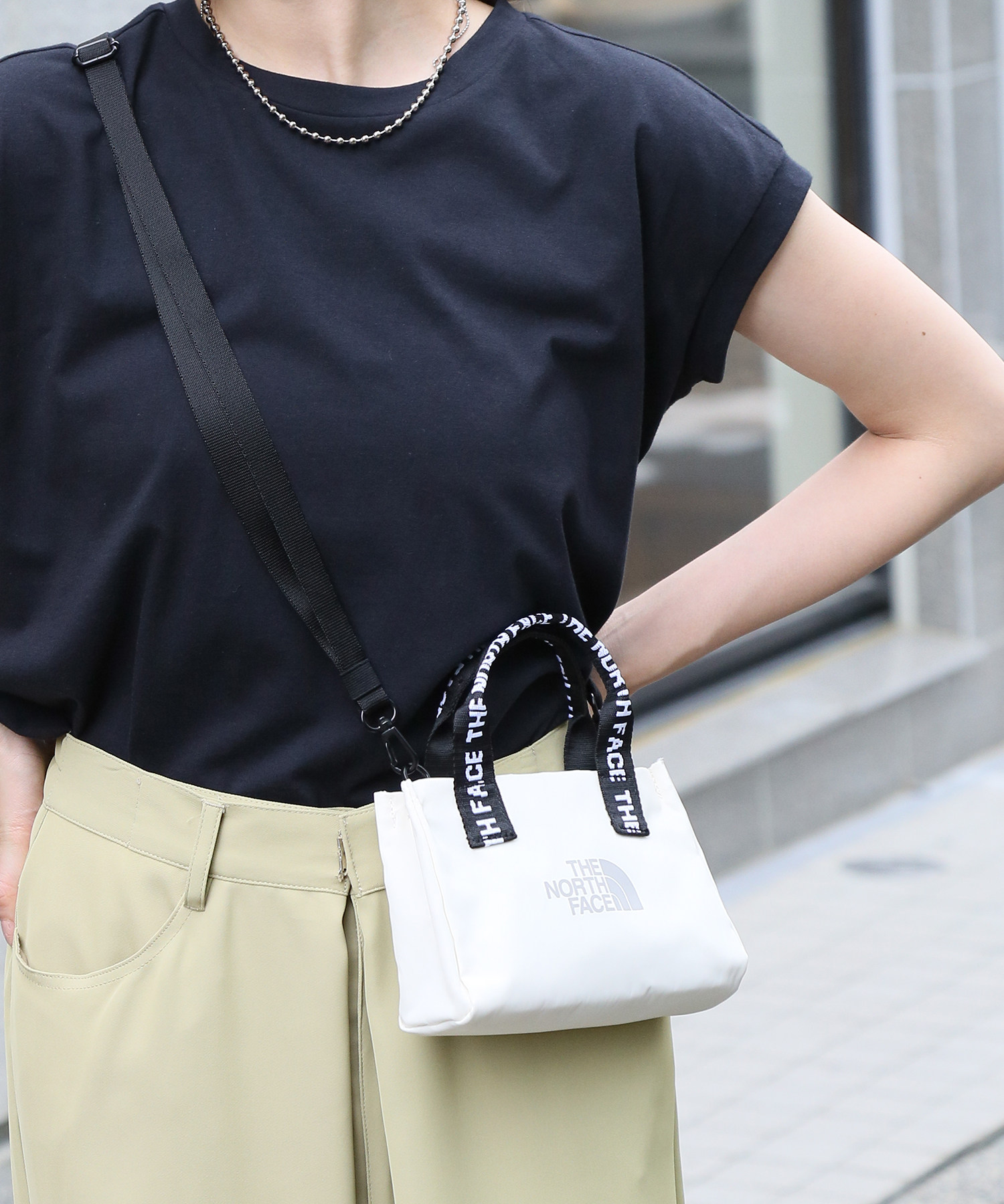 THE NORTH FACE ショルダーバッグ バッグ 国内未発売 FACE(ザ