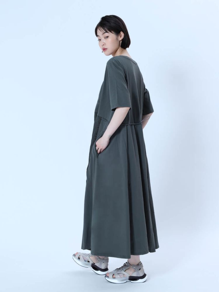 最終価格　新品未使用タグ付き　LASUD　異素材メッシュポケットワンピース ラシュッド LASUD 異素材ドッキングメッシュポケットワンピース