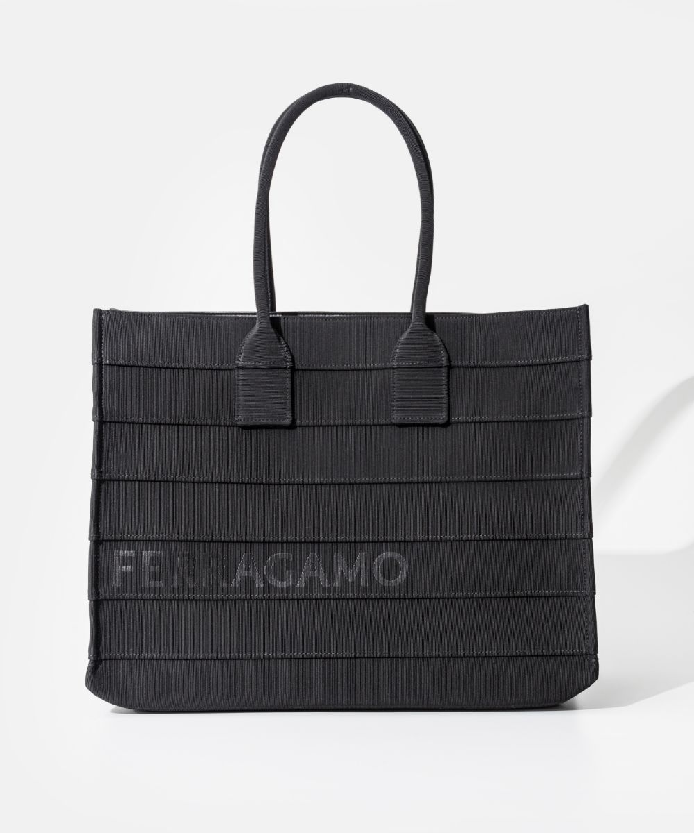 Ferragamo 213985 トートバッグ BEACHWEAR GROS Ferragamo 213986 トートバッグ BEACHWEAR GROS (FERRAGAMO
