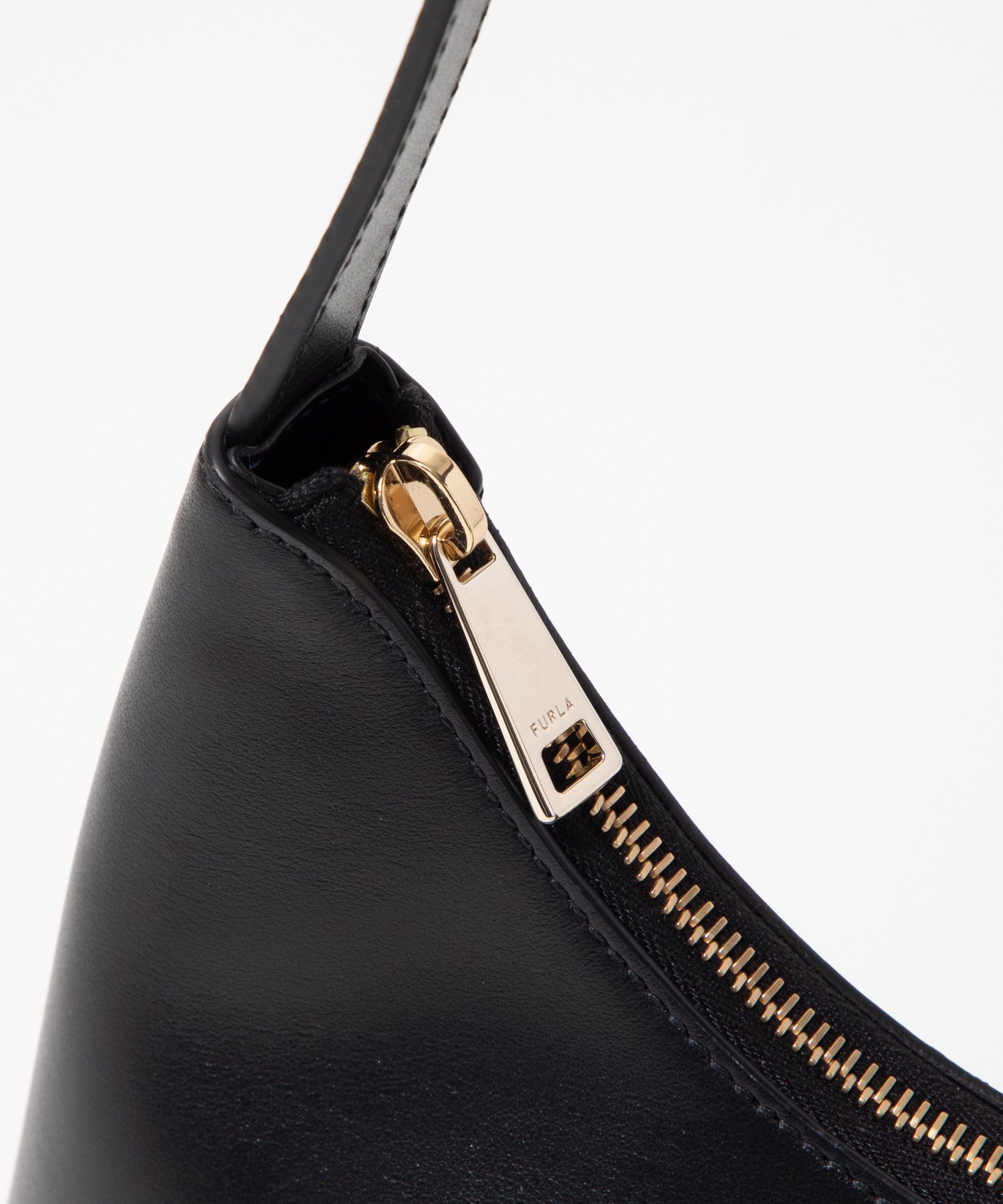 セール15%OFF】フルラ FURLA WB00782 AX0733 ハンドバッグ