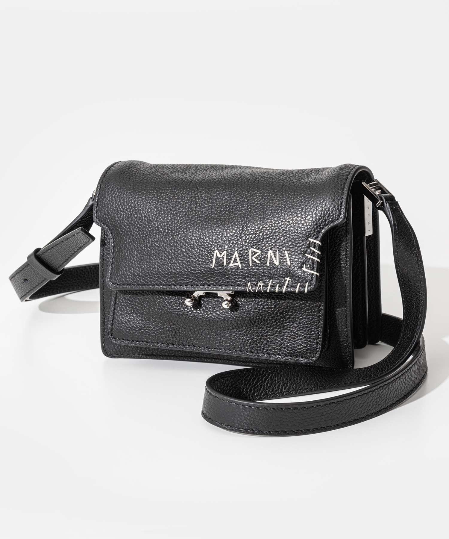 マルニ MARNI SBMP0075L4 P6533 ショルダーバッグ TRUNK SOFT マルニ MARNI SBMP0075L4 P6533 ショルダーバッグ TRUNK SOFT