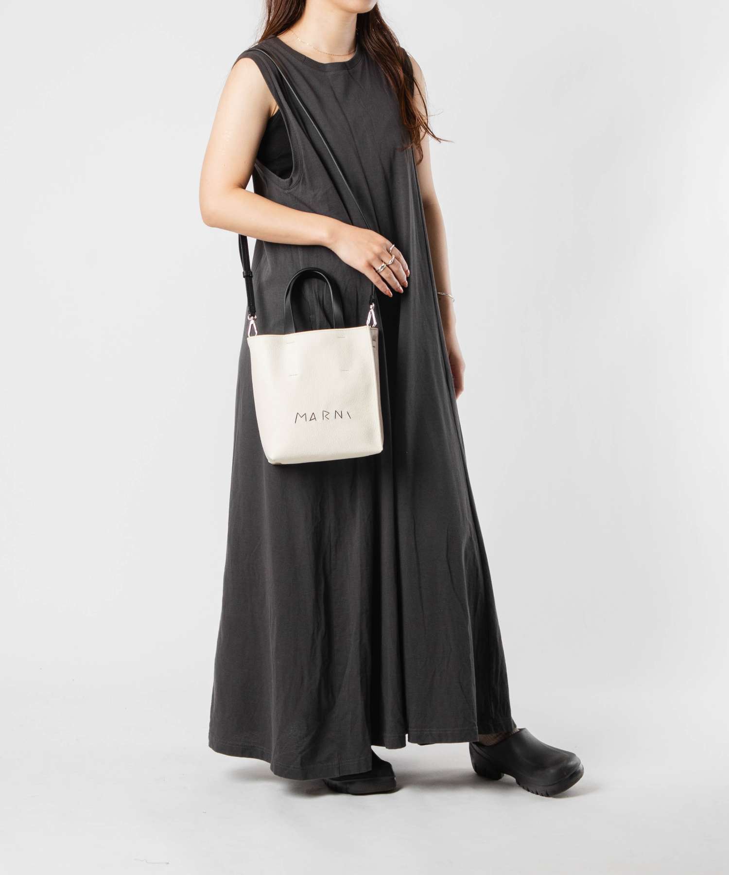 セール】マルニ MARNI SHMP0040L3 P6533 トートバッグ MUSEO