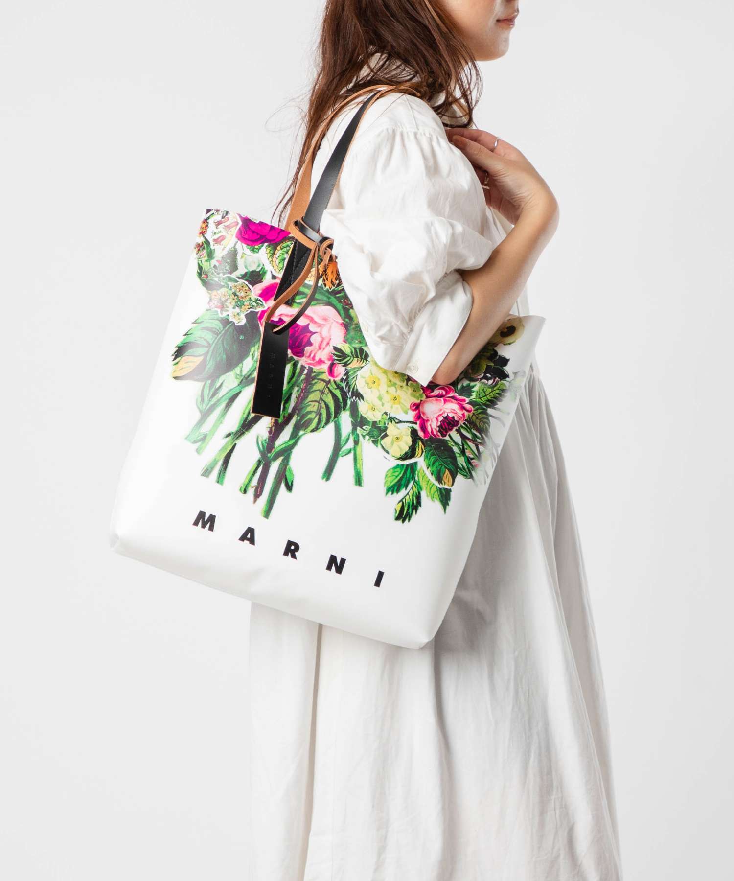 マルニ MARNI SHMPQ10A14 P6868 トートバッグ TRIBECA N/S