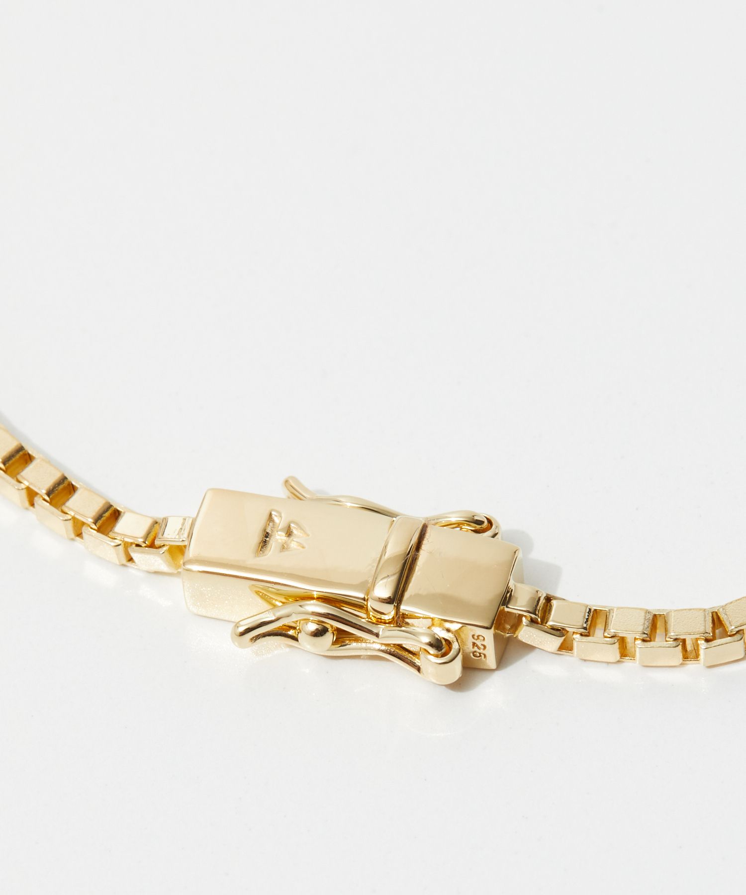 トムウッド TOM WOOD Square Bracelet Gold B01019VBX01S925-9K トムウッド TOM WOOD Square Bracelet Gold B01019VBX01S925-9K