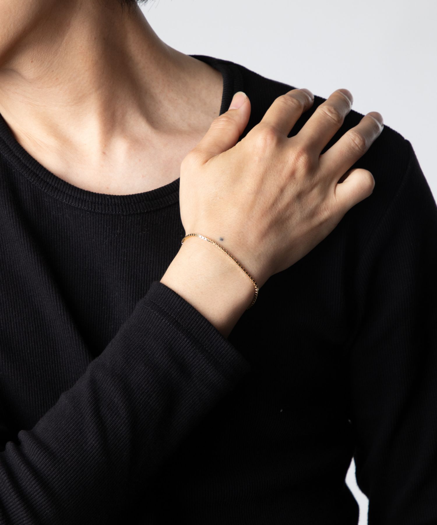 TOMWOOD - Curb Bracelet M Gold 7Inch / カーブ ブレスレット TOMWOOD - Curb Bracelet M Gold 7Inch / カーブ ブレスレット