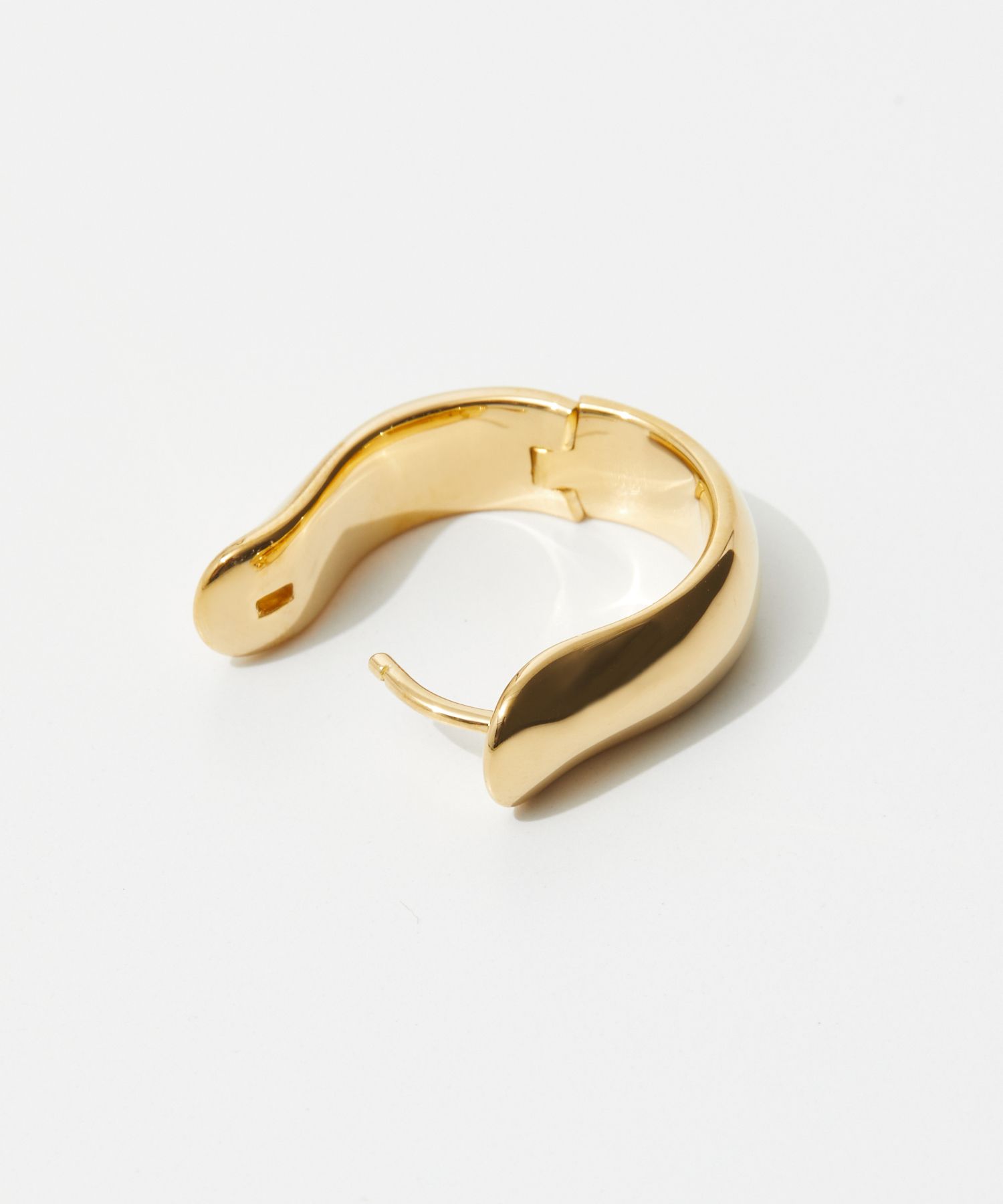 トムウッド TOMWOOD Oyster Hoops Medium Gold E39OYM01NAS925 クーポン】トムウッド TOM WOOD Oyster Hoops Medium Gold