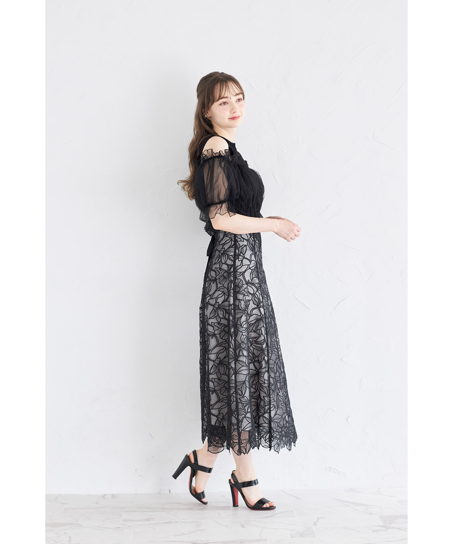 tocco closet 3Dフラワー刺繍バックレースアップフレアスカート きらきらスパンコール入り3Dフラワー刺繍バックレースアップ