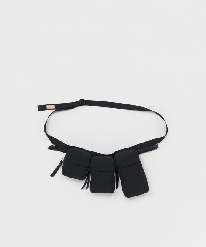 Hender Scheme messenger bag small black | UNKER