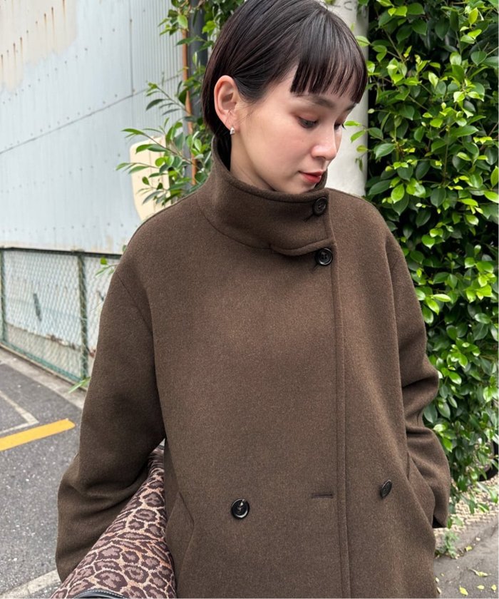 セール 30%OFF】MANTECO GIOLICA スタンドショートコート
