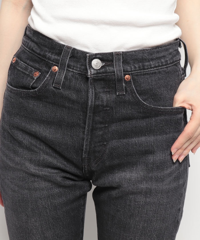 セール】501(R) SKINNY ブラック PAY MY WAY(506313071