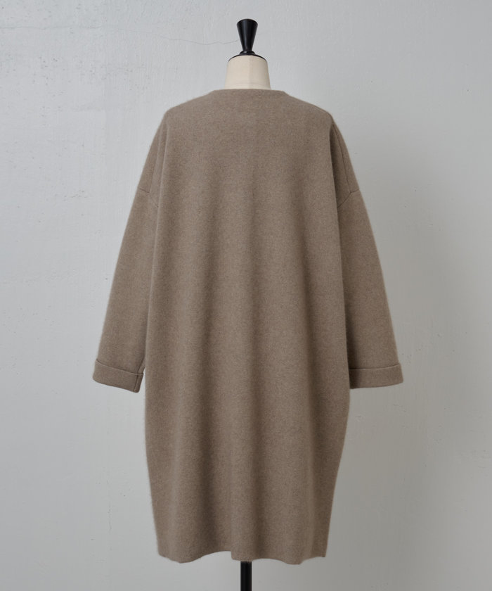BEARDSLEY ビアズリー 中綿BIGポンチョコート アウター BEARDSLEY（ビアズリー）の「中綿BIGポンチョコート（その他