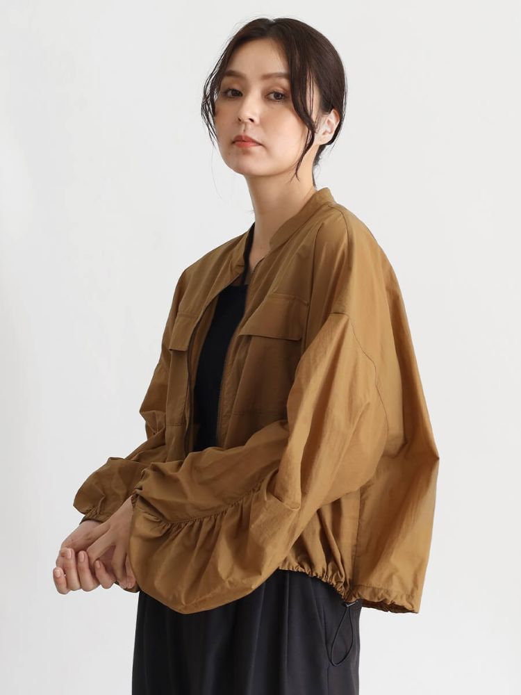 新品YAMADAYA cLove バッグギャーザショートブルゾン　薄手 クーポン】【セール51%OFF】クローブ CLOVE ギャザースリーブ