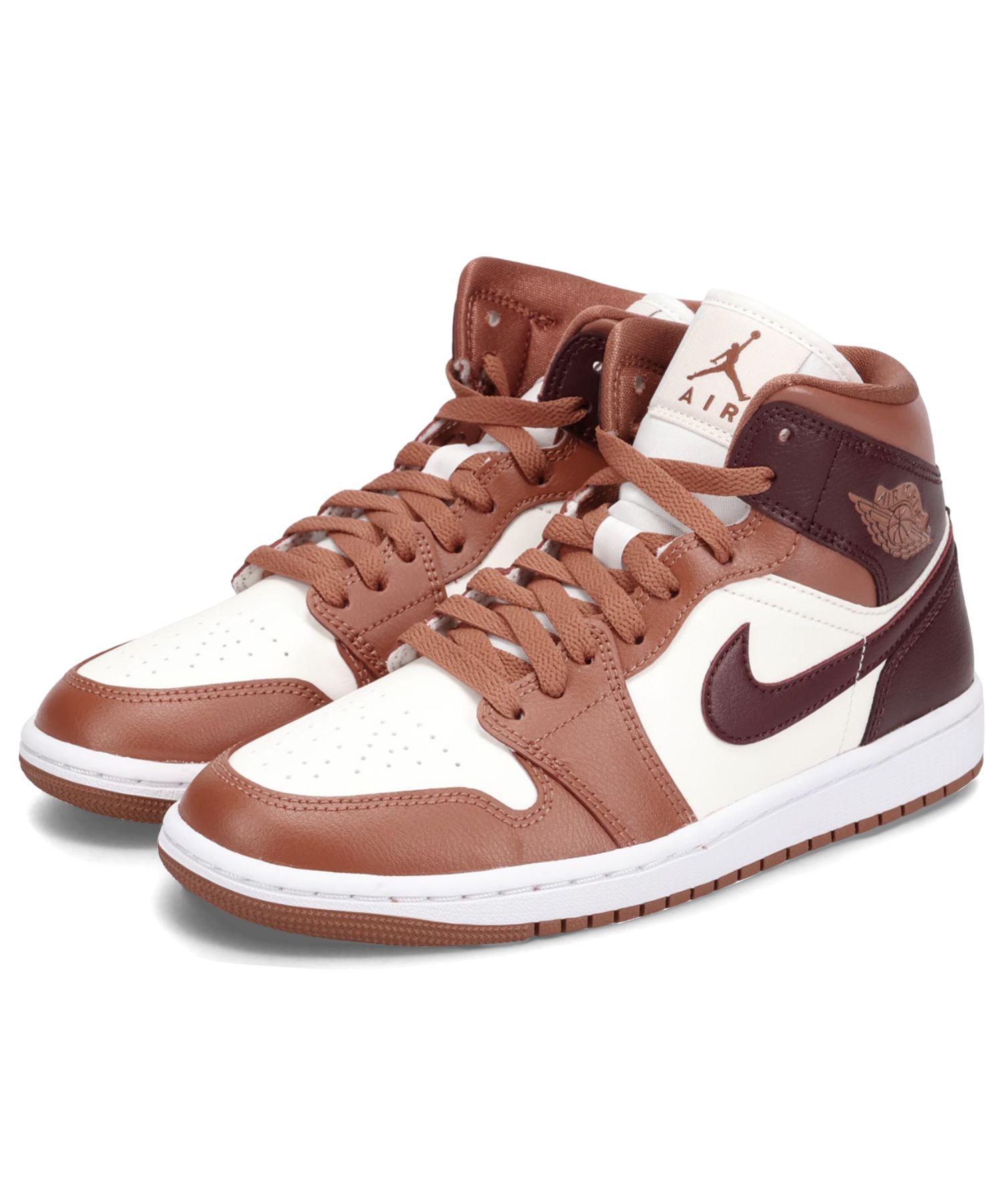 エアジョーダン1 mid 美品‼️ 女性にピッタリ‼️ エア ジョーダン 1 MID ウィメンズシューズ / Air Jordan 1 Mid