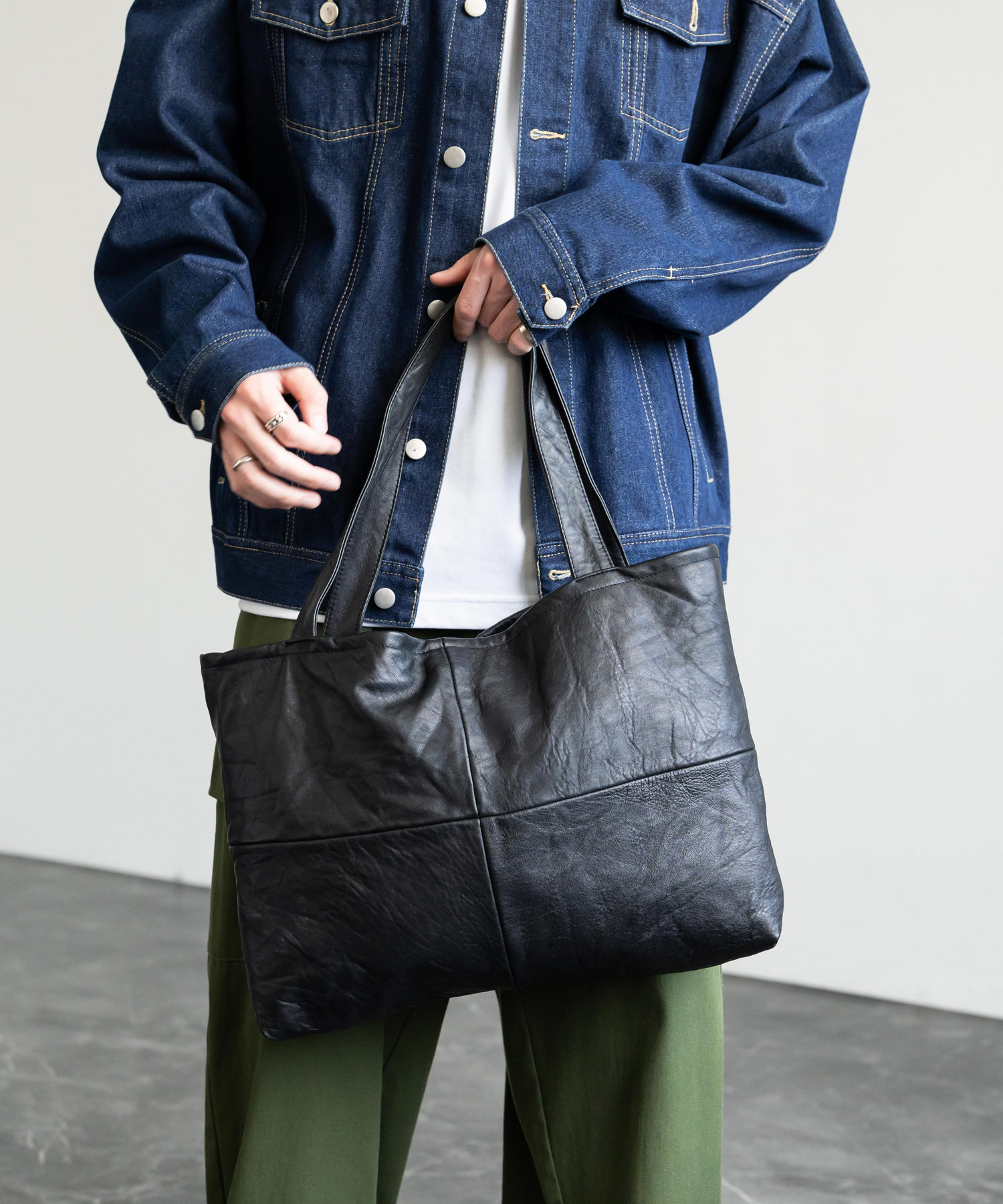 ロッキーモンロー Rocky Monroe トートバッグ レザー 肩がけ