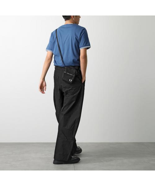 セール】FRED PERRY ショルダーバッグ Fred Perry Taped Side