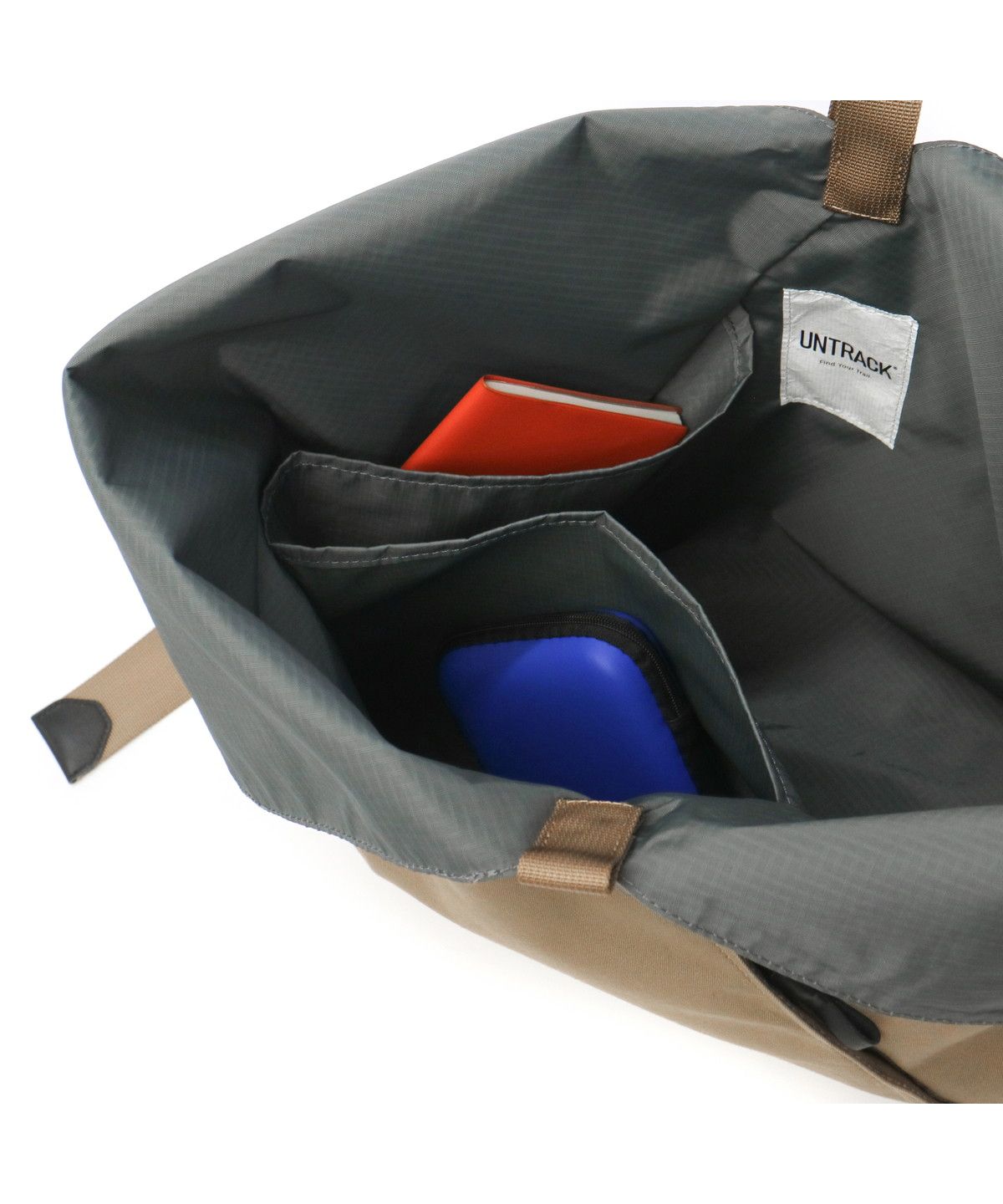 UNTRACK UT AZUMA BAG　アントラック アントラック UNTRACK アントラック ショルダーバッグ 大きめ