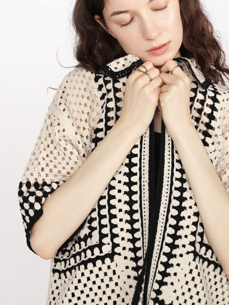 【専用です】　新品　YAMADAYA Ampleクロッシェニットシャツ　ベージュ 専用です】 新品 YAMADAYA Ampleクロッシェニットシャツ ベージュ