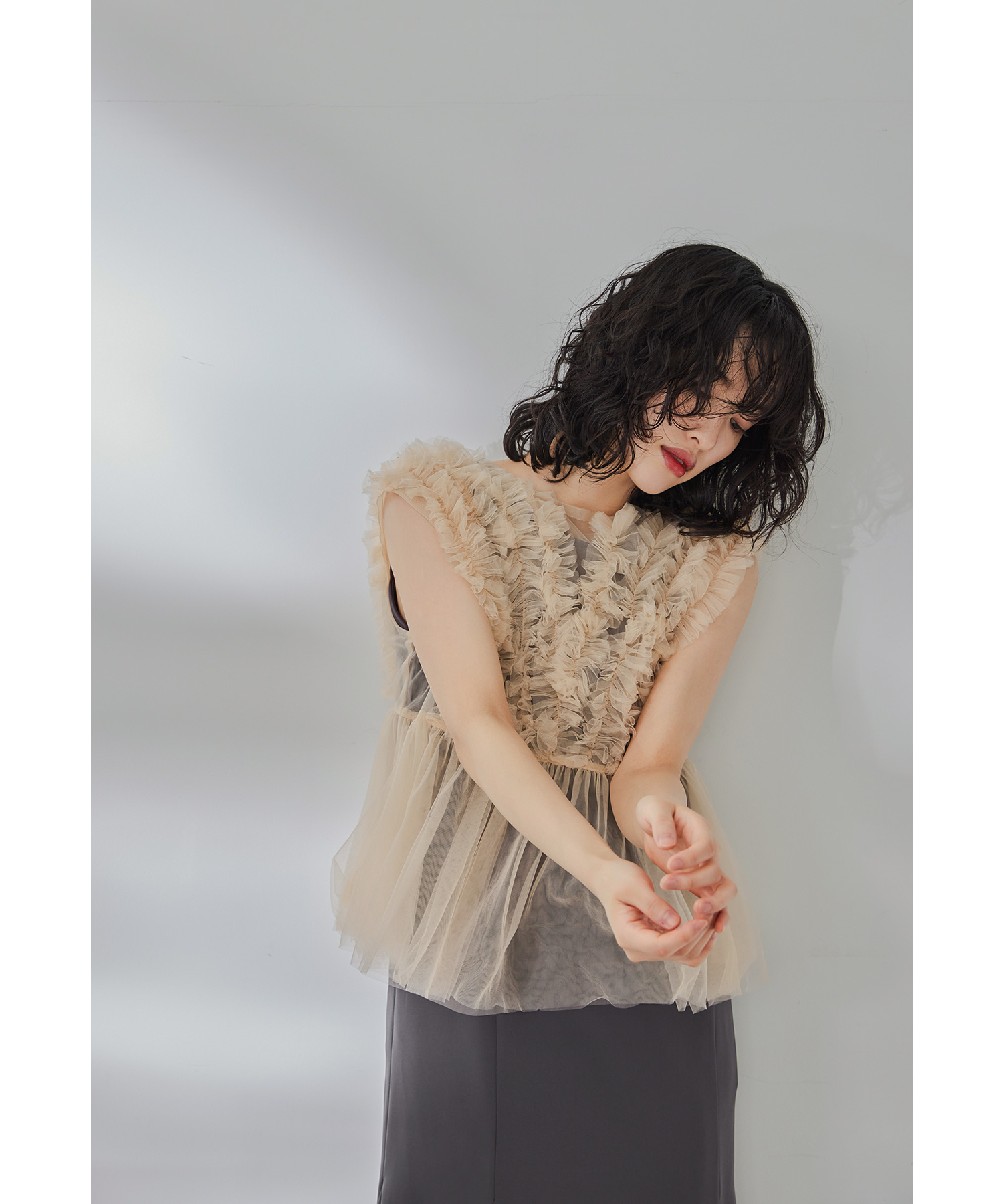 【17日に削除】niana ニアナ　オケージョンドレス　Lサイズ　ブラウン ニアナ niana フラフィースリーブペンシルドレス 結婚式