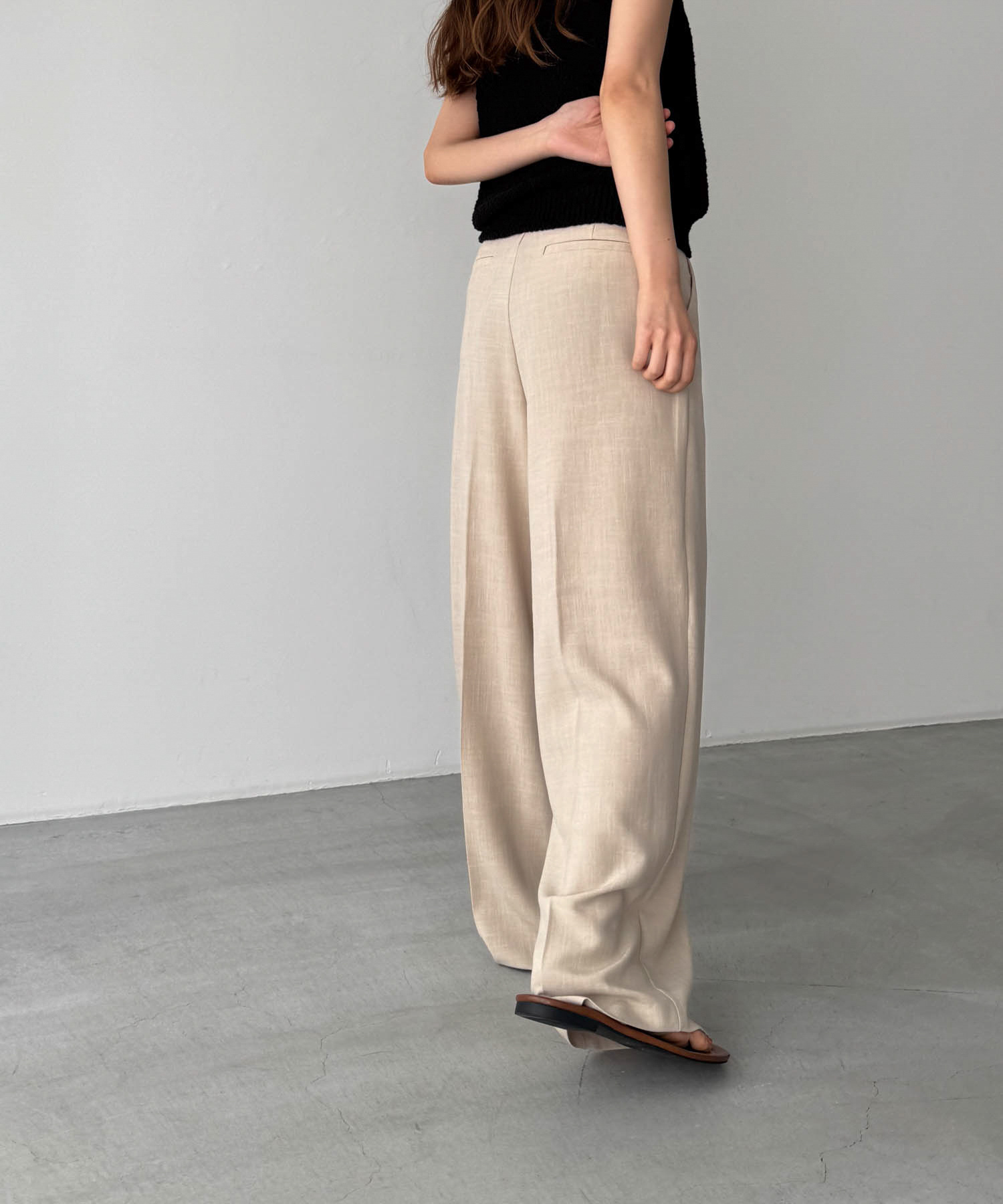 SEA LINEN TUCK TROUSERS リネン 麻 パンツ レディース