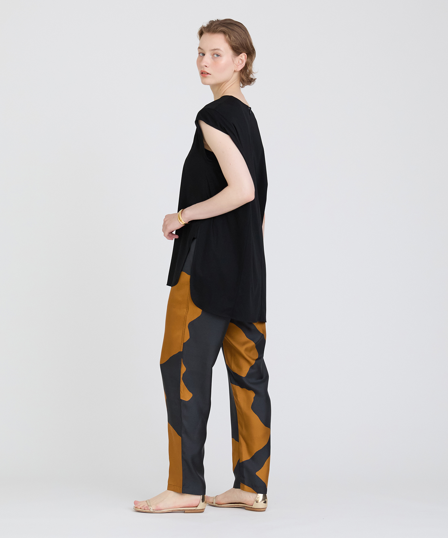 BANANATIME/バナナタイム】TAPERED PANTS(506553810) | ハウス