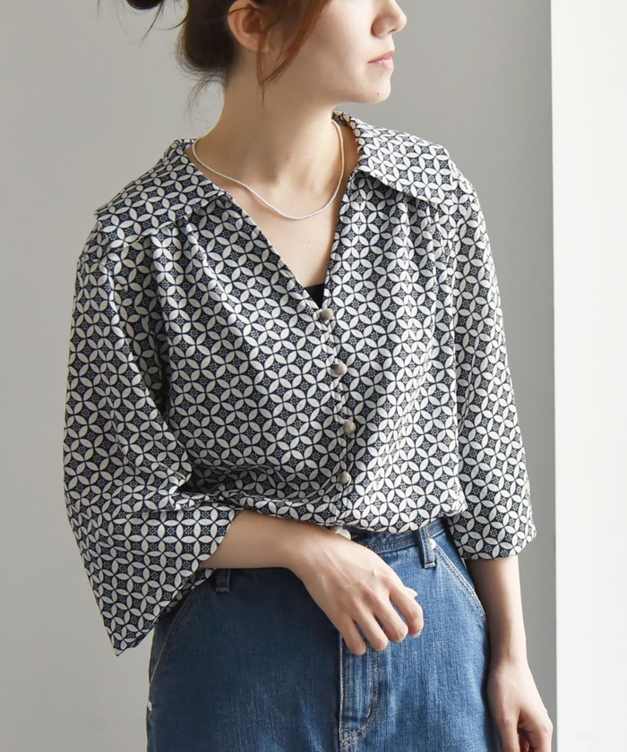 【専用】MECRE ジオメトリックプリント　ストレートパンツ&シャツ　おまとめ URBAN RESEARCH DOORS（アーバンリサーチドアーズ）の「ジオ