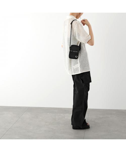 FRED PERRY ブラック ショルダーバッグ L7299 セール 12%OFF】FRED PERRY ショルダーバッグ Fred Perry Taped