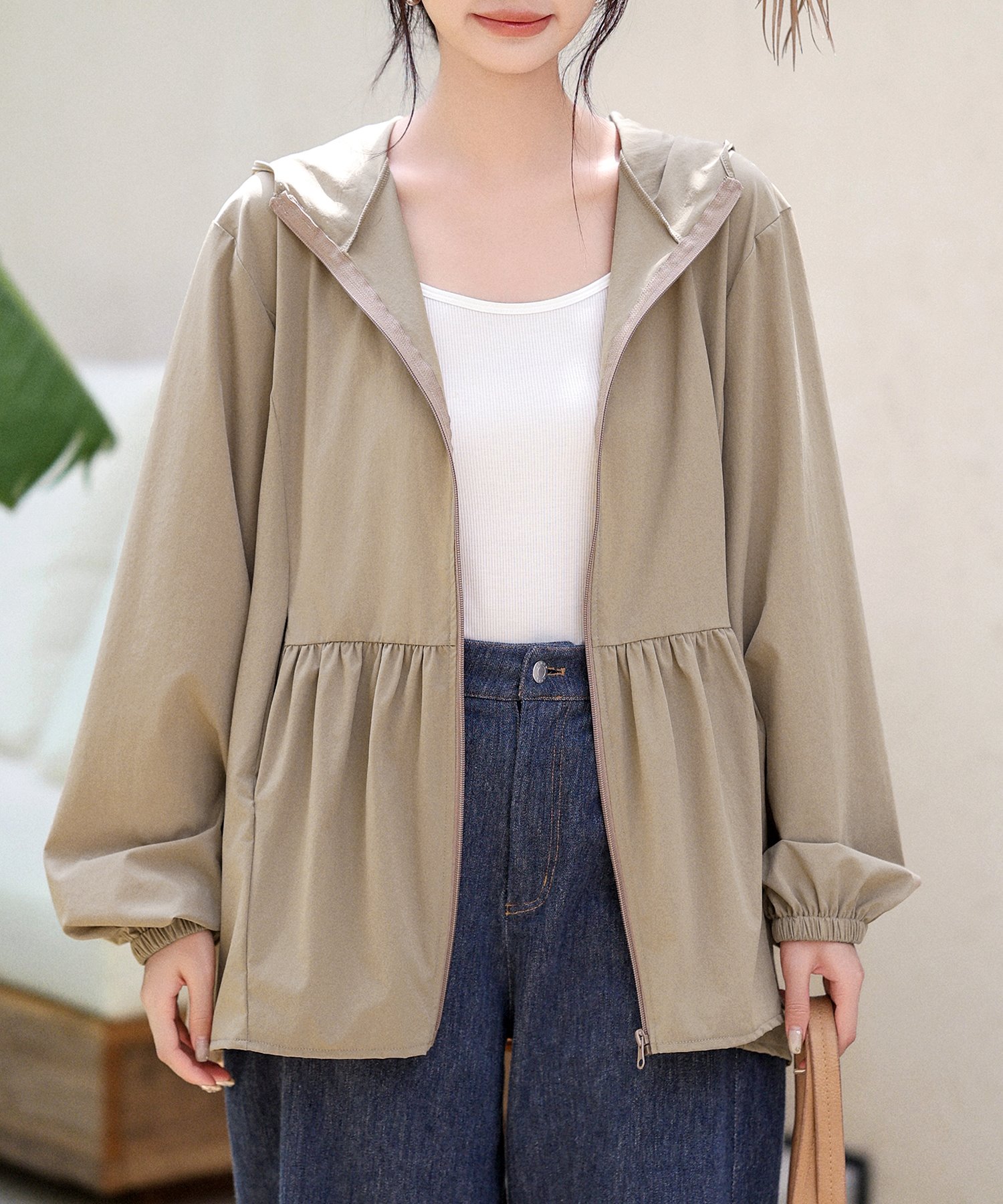 ■韓国■ 長袖ラッシュガード クロップ丈 ラップデザイン Beige テディショップ Teddyshop 【UVカット率 99%以上】ラッシュ