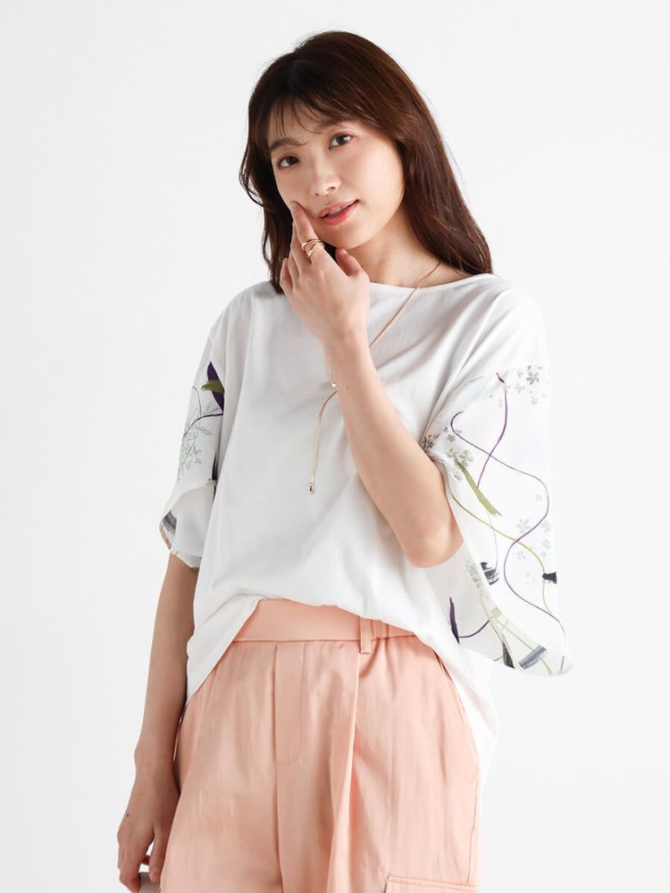 会員様限定 お買い得商品 セール】ヴァン ペイントフラワープリントカットソー Vin トップス