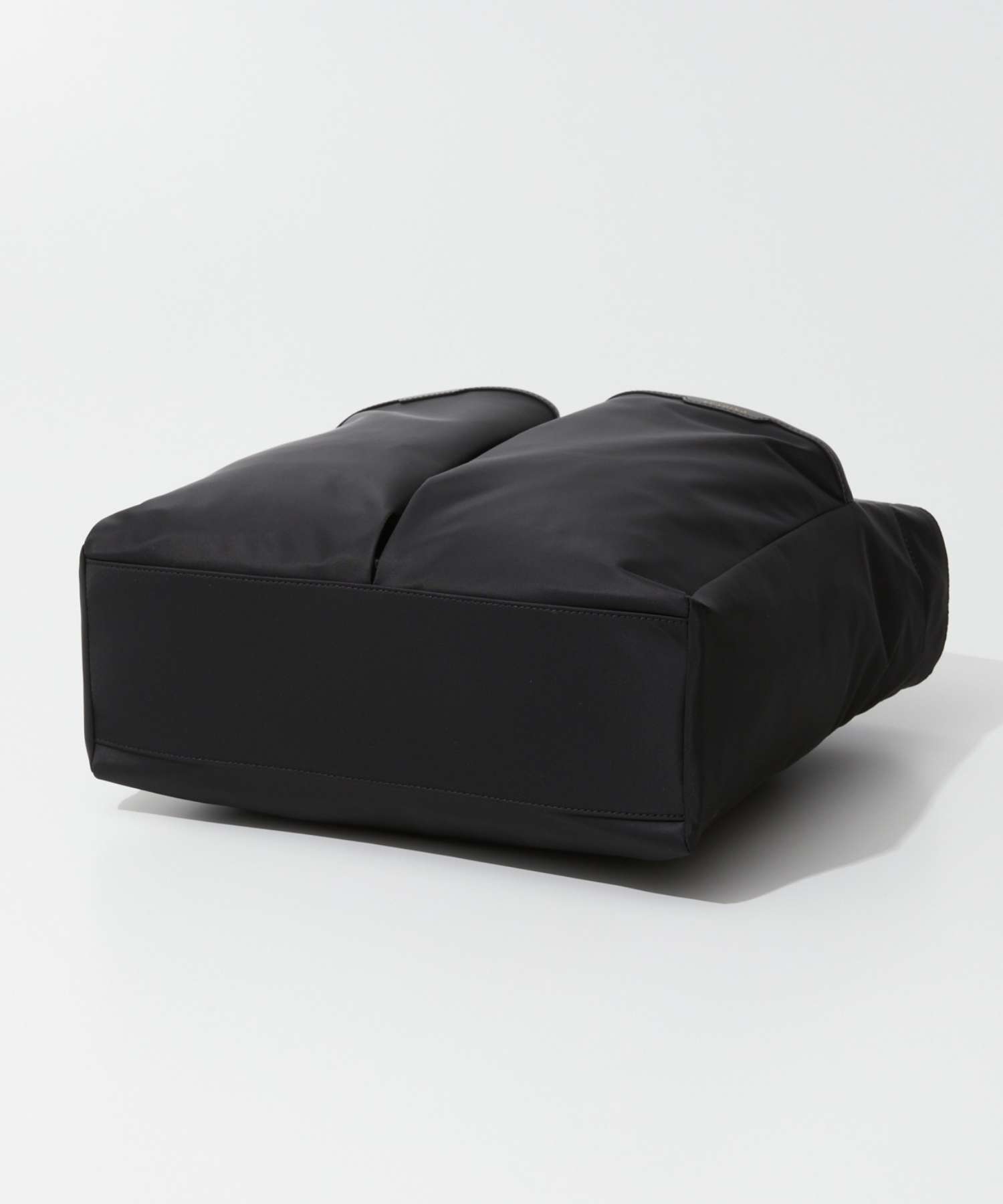 バッグ ANYA HINDMARCH BITS&BOSS NEVIS RAW 楽天市場】ANYA HINDMARCH アニヤハインドマーチ トートバッグ
