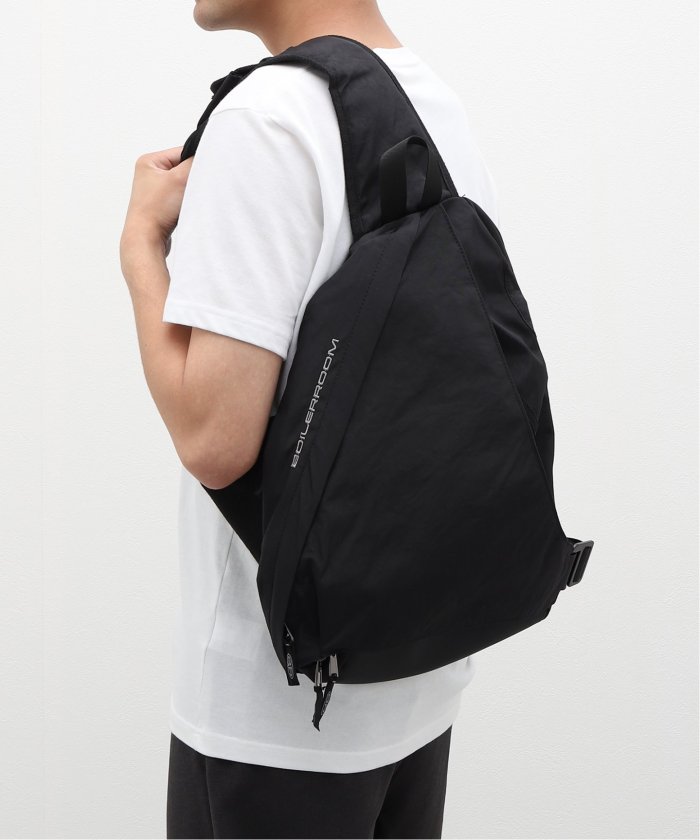 BOILER ROOM / ボイラールーム EYEDROP CROSS BODY BAG BOILER ROOM / ボイラールーム EYEDROP CROSS BODY BAG