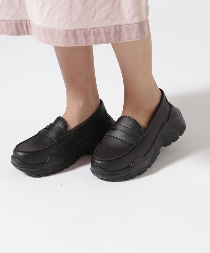 Regulated Gravity-faux leather – AKIKOAOKI(アキコアオキ)公式