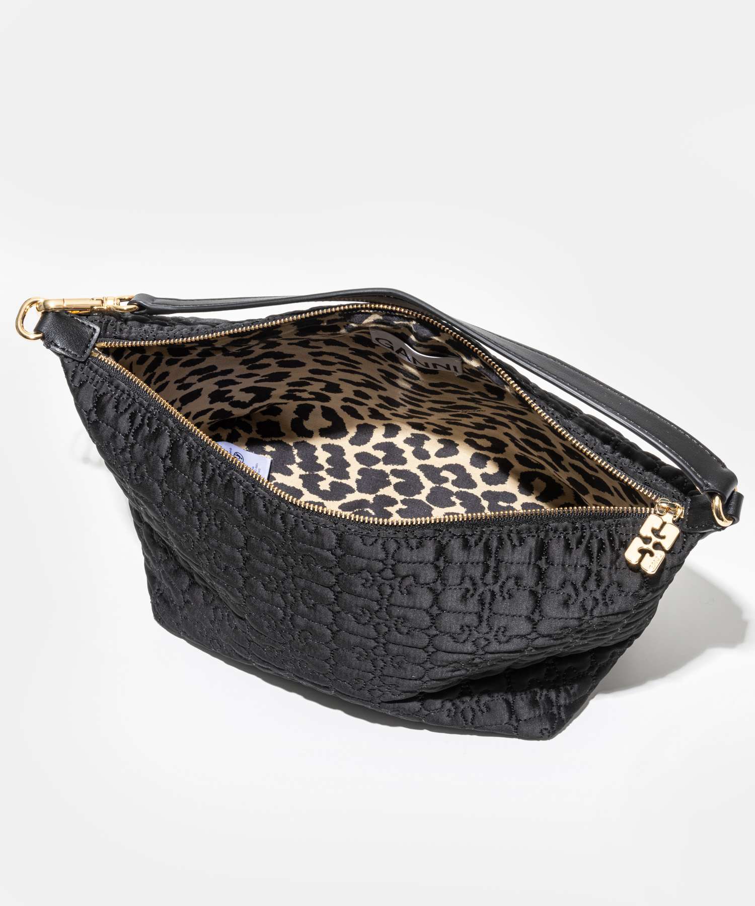 クーポン】ガニー GANNI BUTTERFLY MEDIUM POUCH SATIN A5217