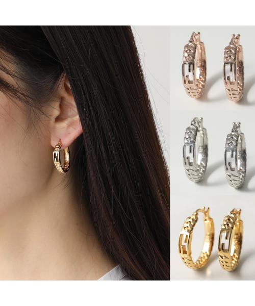 セール】FENDI バゲット ピアス 8AG992 B08 フープ FFロゴ セール】FENDI バゲット ピアス 8AG992 B08 フープ FFロゴ