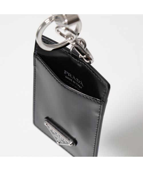 セール】PRADA バッジホルダー 1MC080 ZO6 チェーン ネック セール】PRADA バッジホルダー 1MC080 ZO6 チェーン ネック