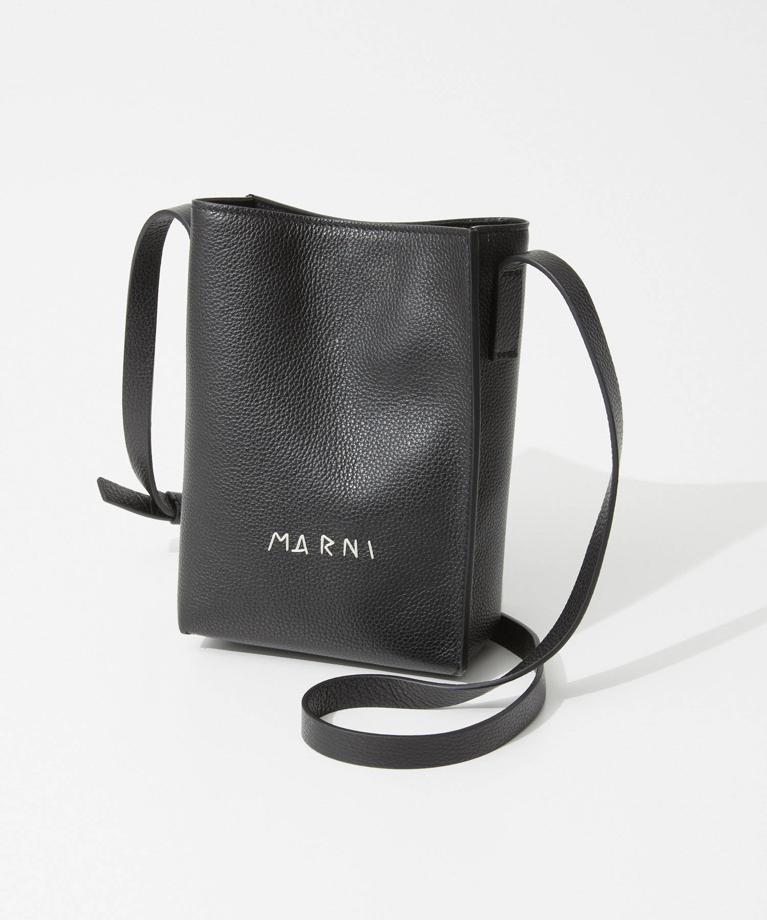 【関税込み】MARNI☆ MUSEO ドローストリング ショルダーバッグ マルニ MARNI SBMP0084U3 P6533 ショルダーバッグ MUSEO MENDING