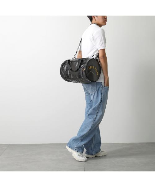 FRED PERRY ボストンバッグL7260 TONAL CLASSIC BARREL BAG FRED PERRY ボストンバッグL7260 TONAL CLASSIC BARREL BAG