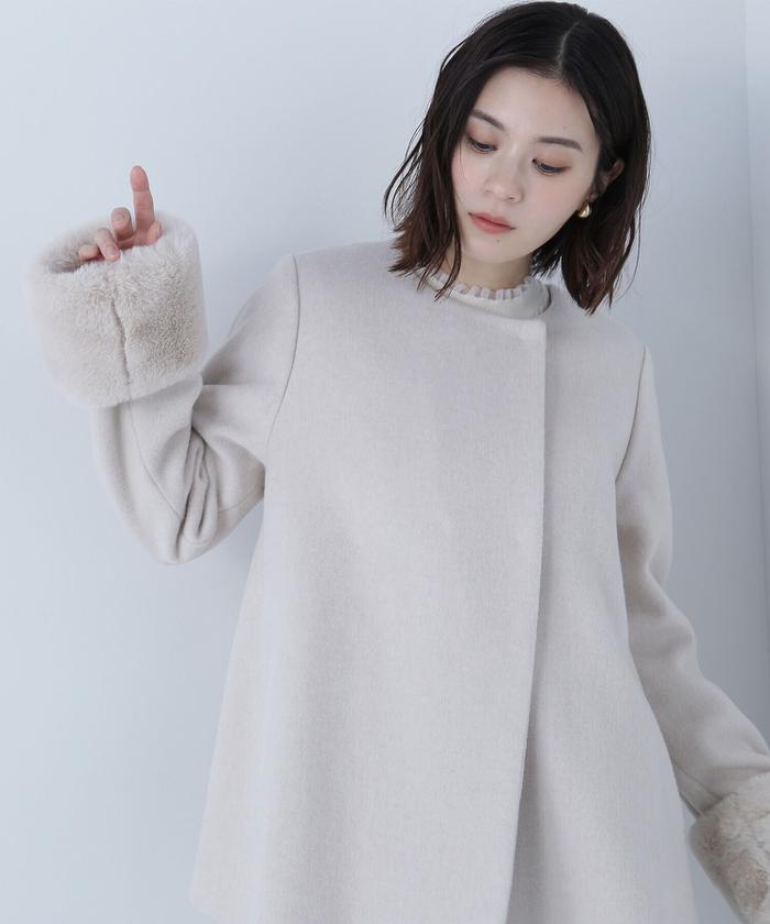 セール】フェイクファースリーブハーフコート 24AW(506514600 セール】フェイクファースリーブハーフコート 24AW(506514600