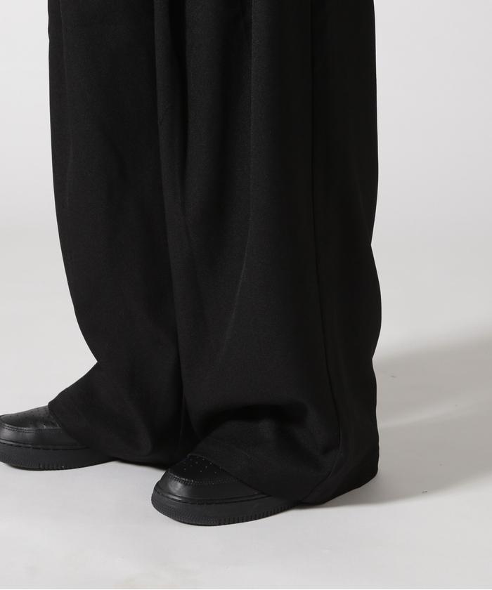 激安通販 Toironier/トワロニエ/3Tuck Wide ガーデン | Pants(506616312) パンツ