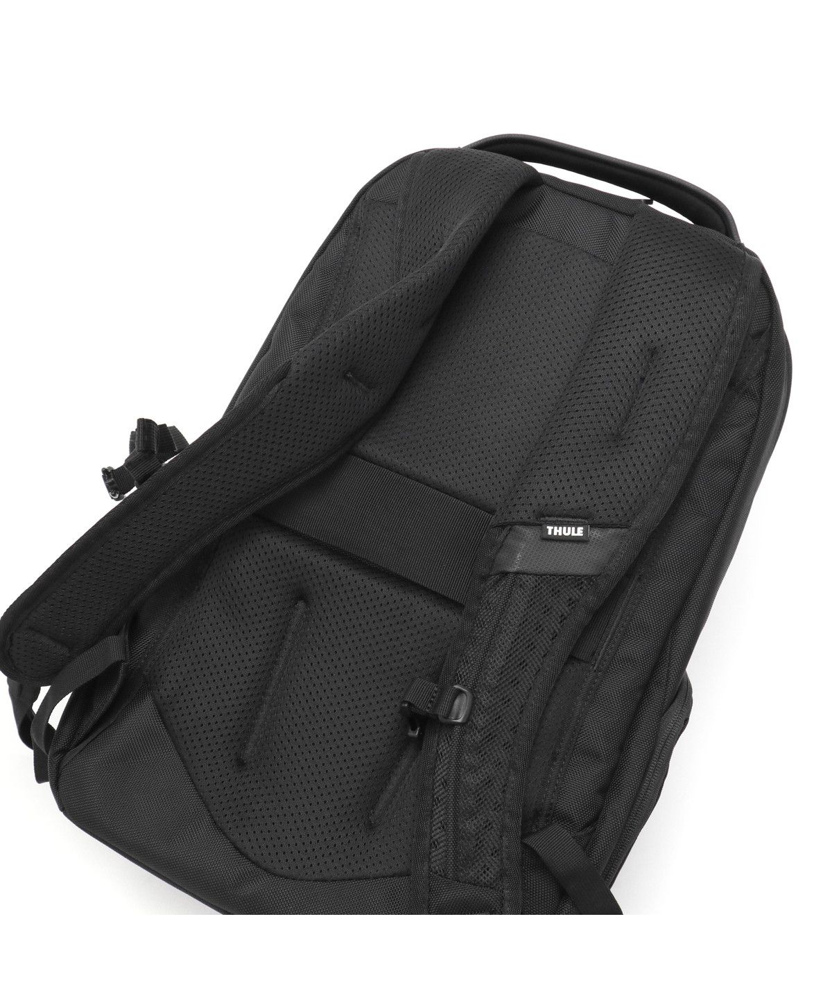 スーリー THULE 日本正規品 スーリー リュック THULE B4 PC収納